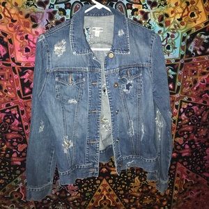 Edgy distressed jean jacket